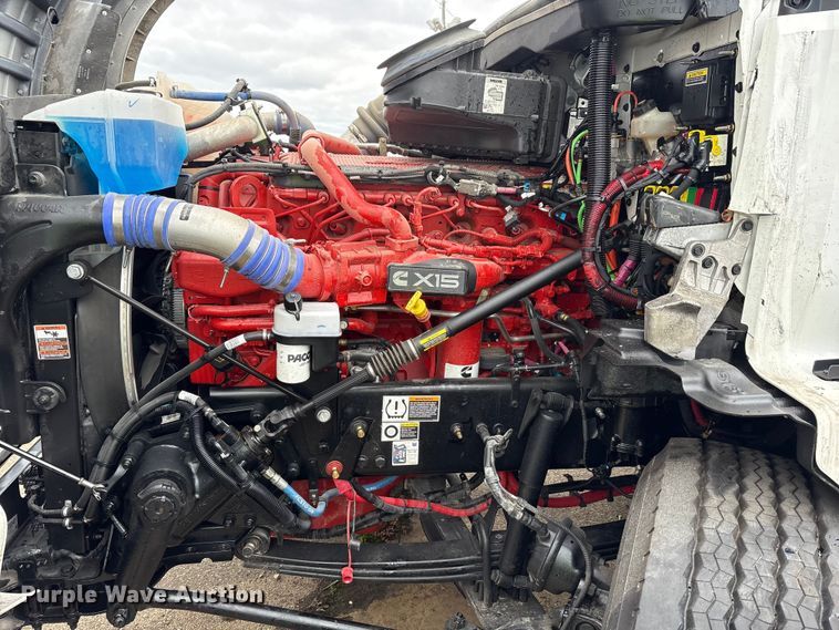 image for item YA1627 2025 Kenworth  T880 dump truck