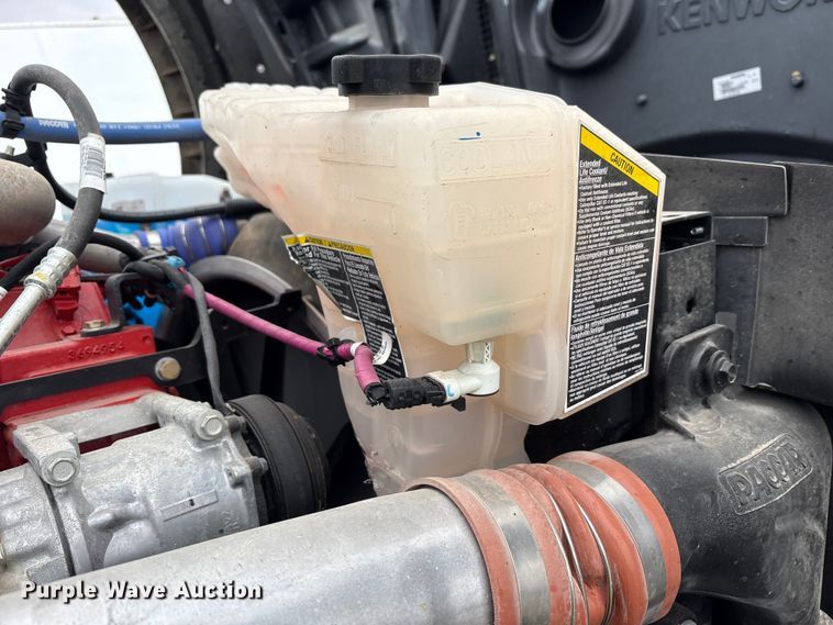 image for item YA1627 2025 Kenworth  T880 dump truck