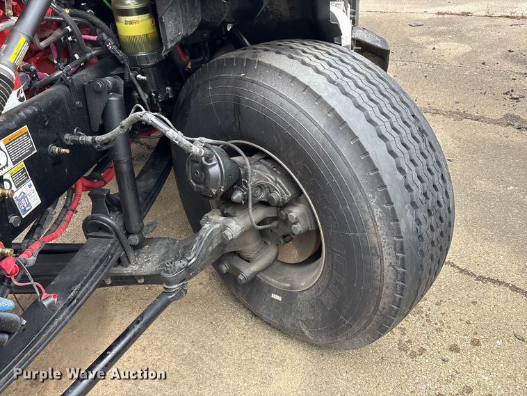 image for item YA1627 2025 Kenworth  T880 dump truck