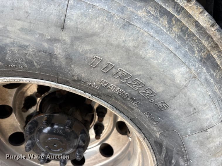 image for item YA1627 2025 Kenworth  T880 dump truck