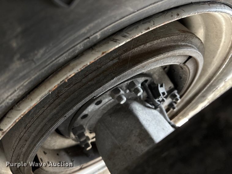 image for item YA1627 2025 Kenworth  T880 dump truck