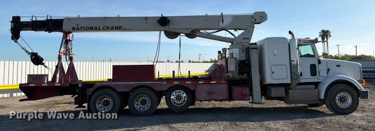 image for item YA1640 2014 Peterbilt 365 crane truck