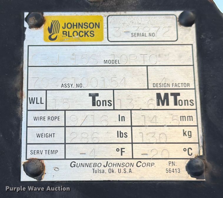 image for item YA1640 2014 Peterbilt 365 crane truck