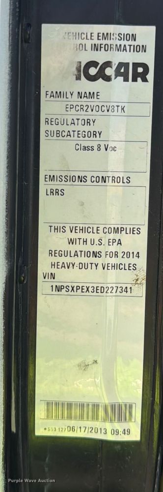 image for item YA1640 2014 Peterbilt 365 crane truck