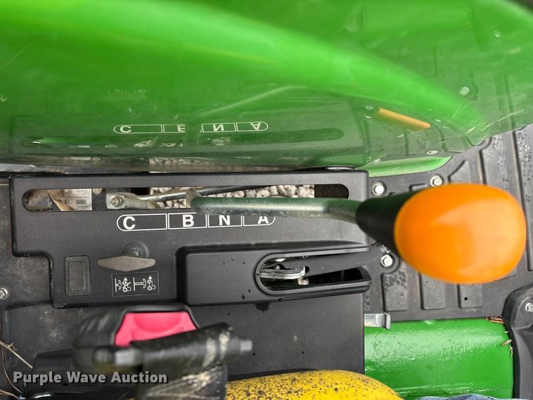 image for item YA1642 2024 John Deere 4044M MFWD tractor