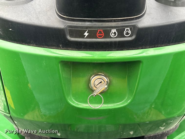 image for item YA1642 2024 John Deere 4044M MFWD tractor