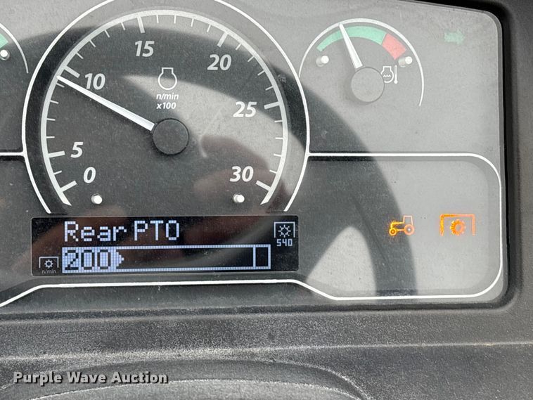 image for item YA1642 2024 John Deere 4044M MFWD tractor