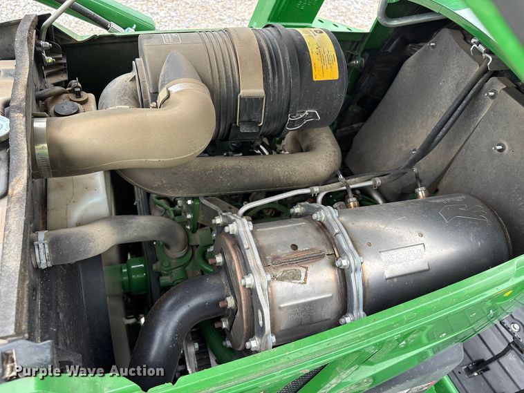 image for item YA1642 2024 John Deere 4044M MFWD tractor