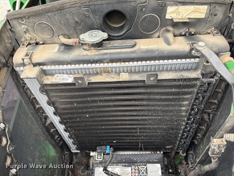 image for item YA1642 2024 John Deere 4044M MFWD tractor