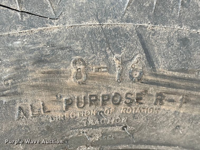 image for item YA1642 2024 John Deere 4044M MFWD tractor