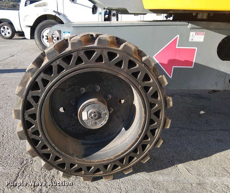 image for item YA1768 2018 Haulotte HT85 RTJ PR0 boom lift