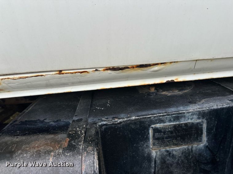 image for item ZA0747 1976 GMC 6500 winch truck