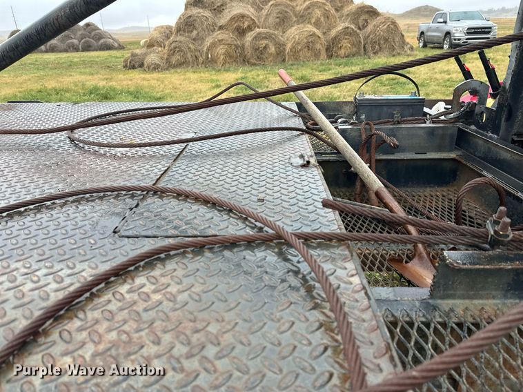 image for item ZA0747 1976 GMC 6500 winch truck