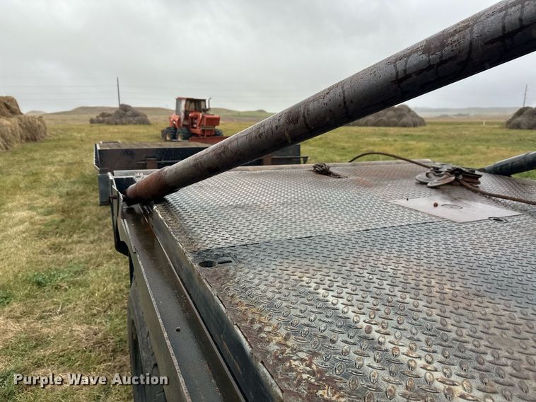 image for item ZA0747 1976 GMC 6500 winch truck