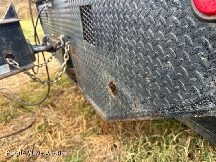 image for item ZA0747 1976 GMC 6500 winch truck