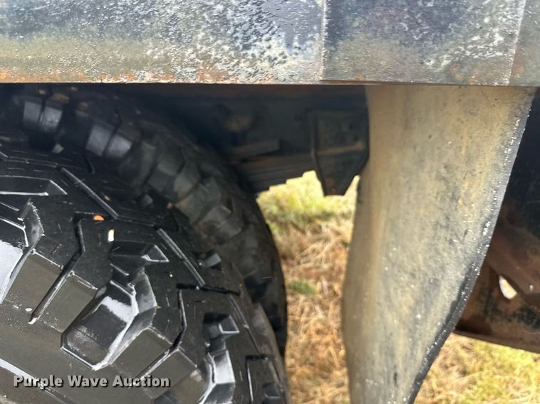 image for item ZA0747 1976 GMC 6500 winch truck