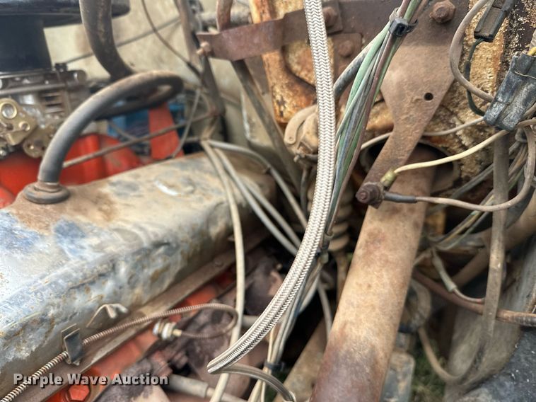 image for item ZA0747 1976 GMC 6500 winch truck