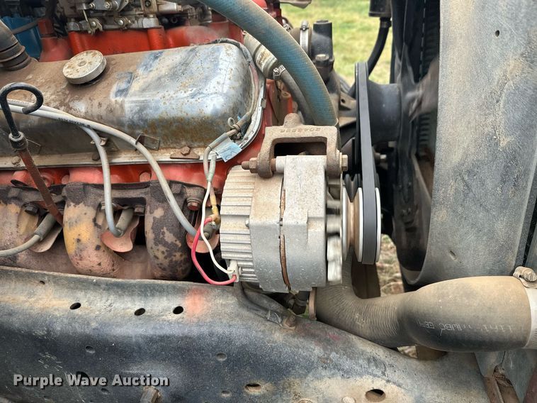 image for item ZA0747 1976 GMC 6500 winch truck