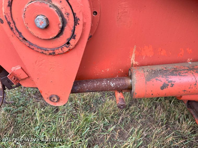 image for item ZA0748 Ditch Witch R100 trencher