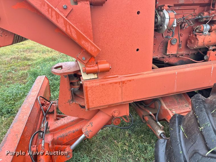 image for item ZA0748 Ditch Witch R100 trencher
