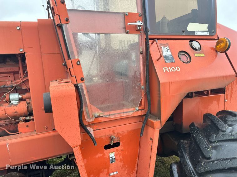 image for item ZA0748 Ditch Witch R100 trencher