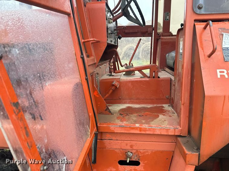 image for item ZA0748 Ditch Witch R100 trencher