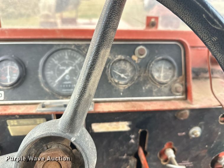 image for item ZA0748 Ditch Witch R100 trencher