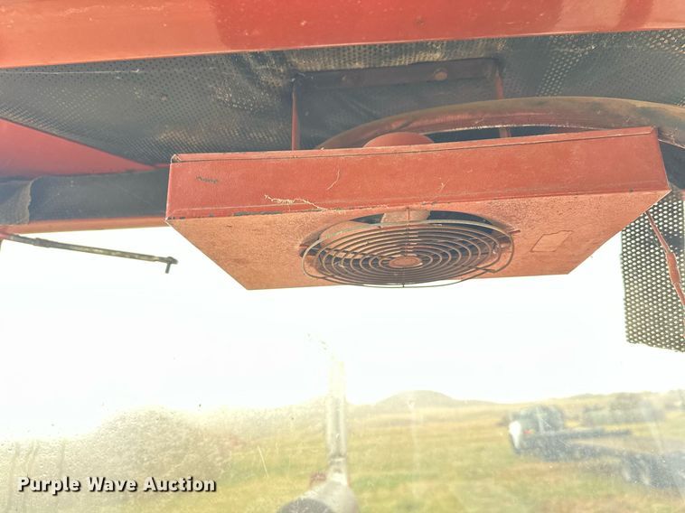 image for item ZA0748 Ditch Witch R100 trencher