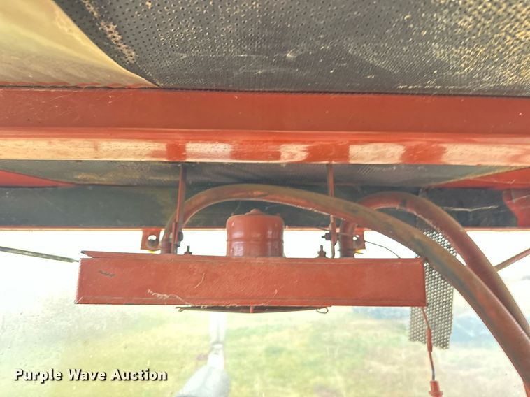 image for item ZA0748 Ditch Witch R100 trencher