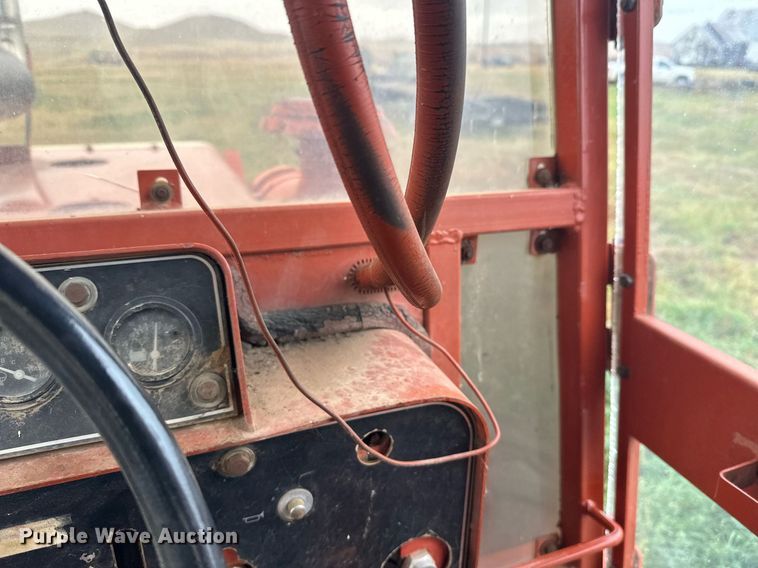 image for item ZA0748 Ditch Witch R100 trencher