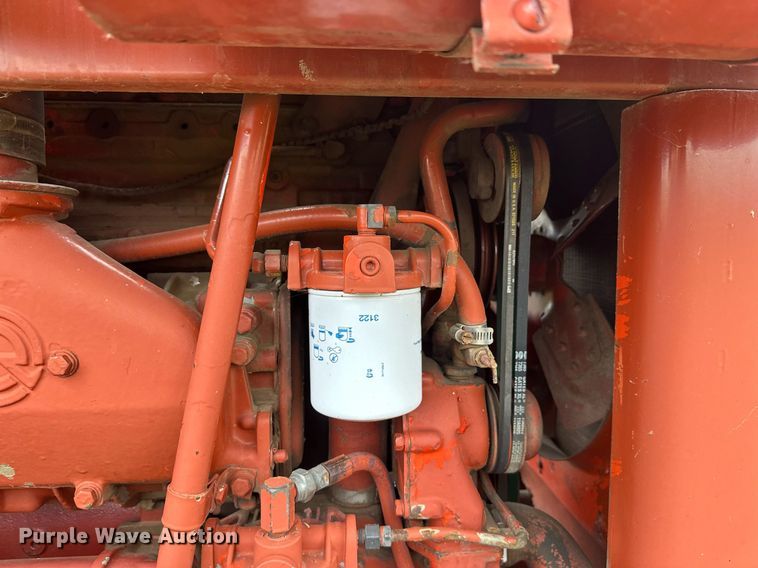 image for item ZA0748 Ditch Witch R100 trencher