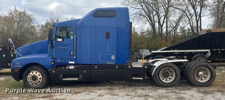 image for item DJ7879 2007 Kenworth T600 semi truck