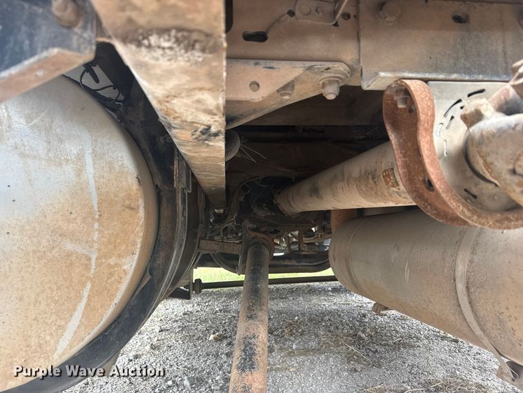 image for item DJ7879 2007 Kenworth T600 semi truck