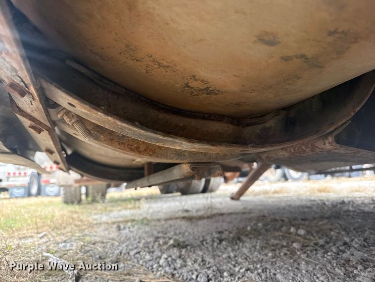 image for item DJ7879 2007 Kenworth T600 semi truck