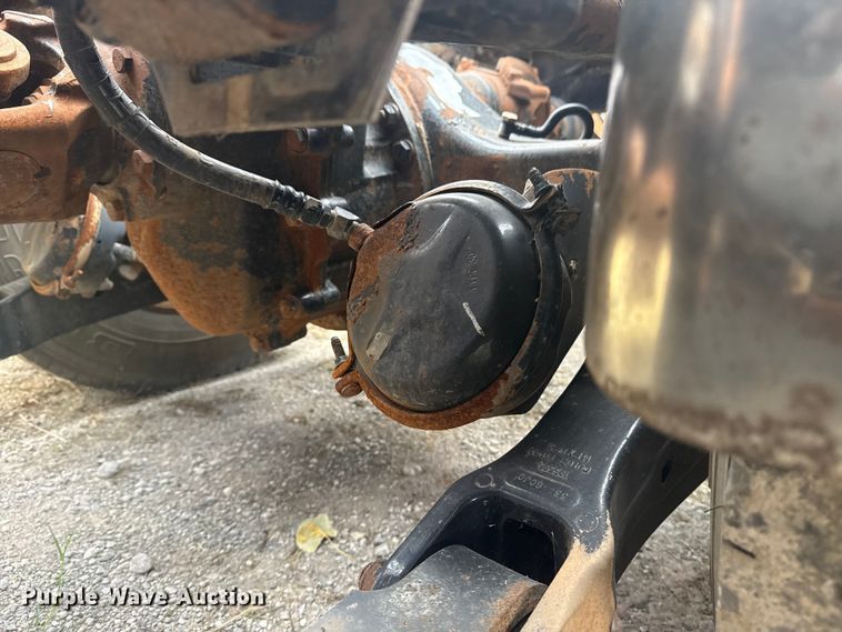 image for item DJ7879 2007 Kenworth T600 semi truck