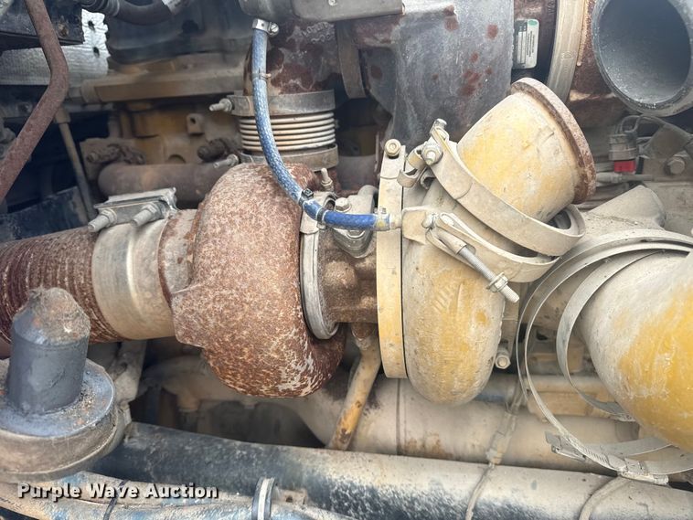 image for item DJ7879 2007 Kenworth T600 semi truck