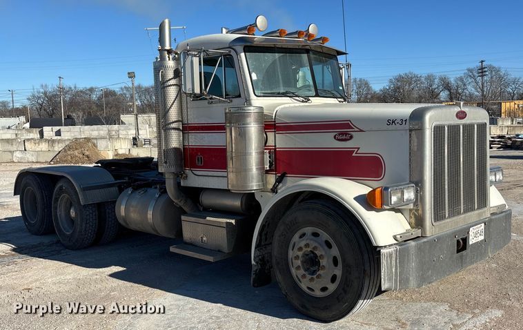 image for item DK0176 2003 Peterbilt 379 semi truck
