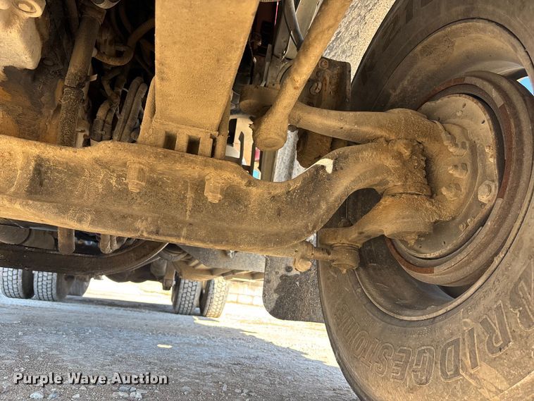 image for item DK0176 2003 Peterbilt 379 semi truck