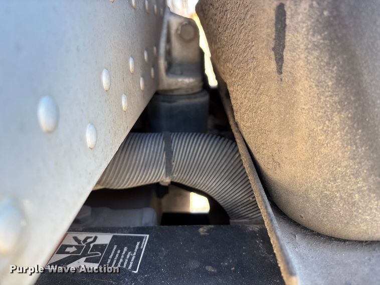 image for item DK0176 2003 Peterbilt 379 semi truck