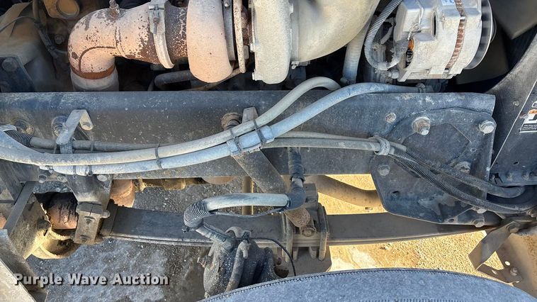 image for item DK0176 2003 Peterbilt 379 semi truck