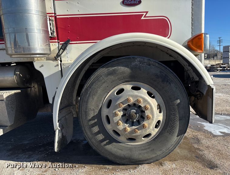 image for item DK0176 2003 Peterbilt 379 semi truck