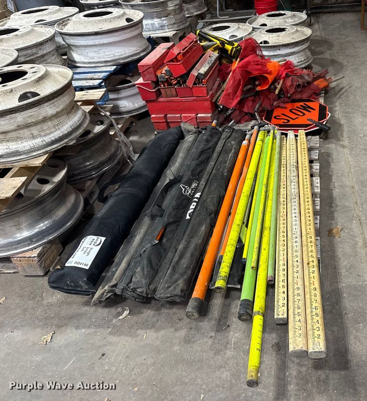 image for item DQ4140 Truck equipment