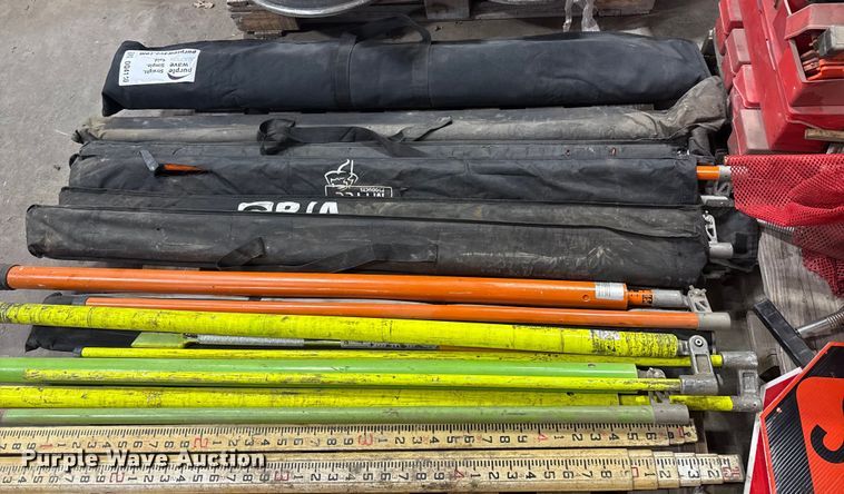 image for item DQ4140 Truck equipment