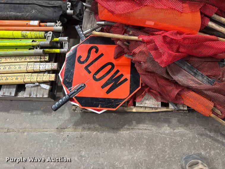 image for item DQ4140 Truck equipment