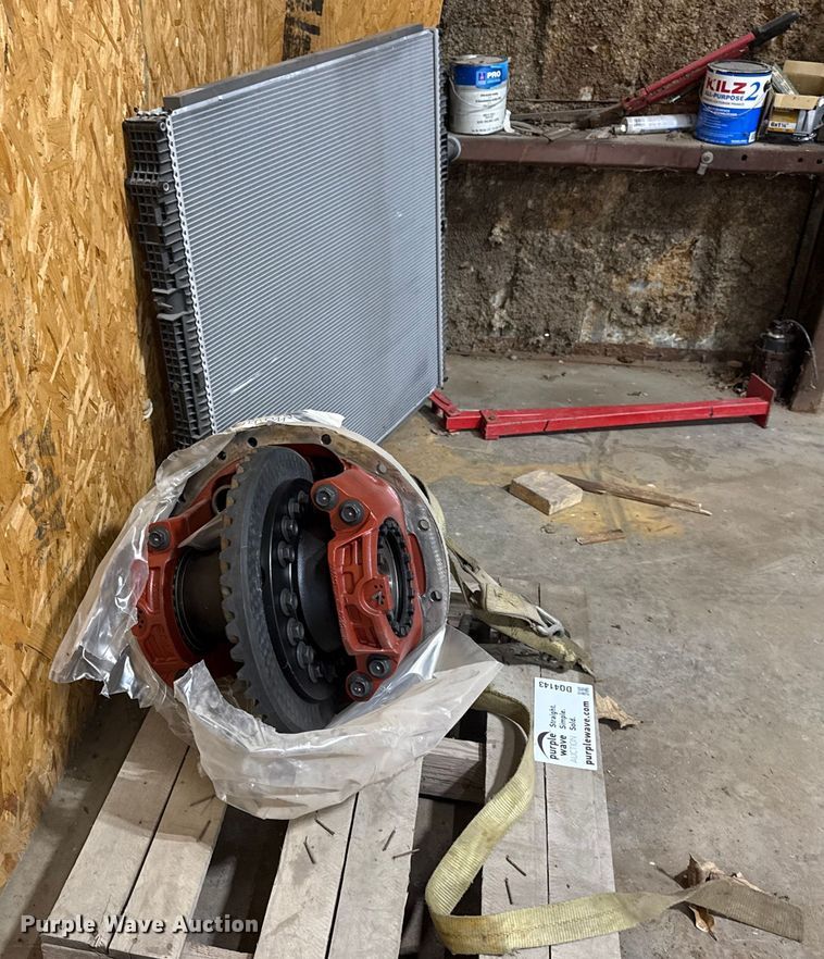 image for item DQ4143 Truck parts