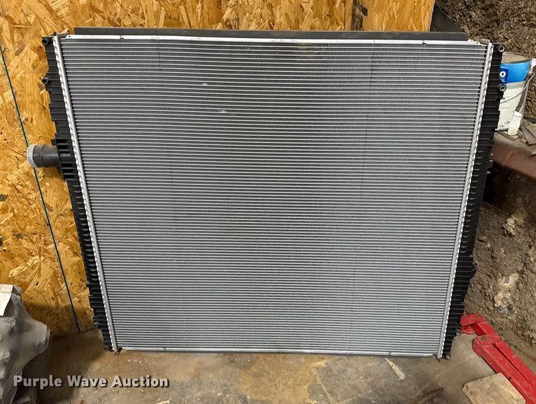 image for item DQ4143 Truck parts