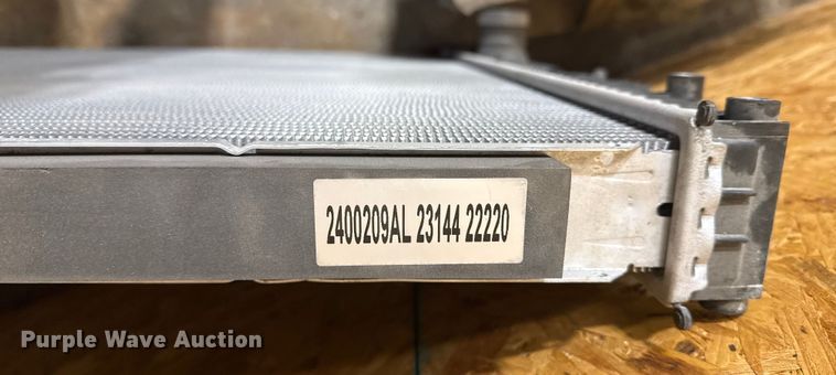 image for item DQ4143 Truck parts