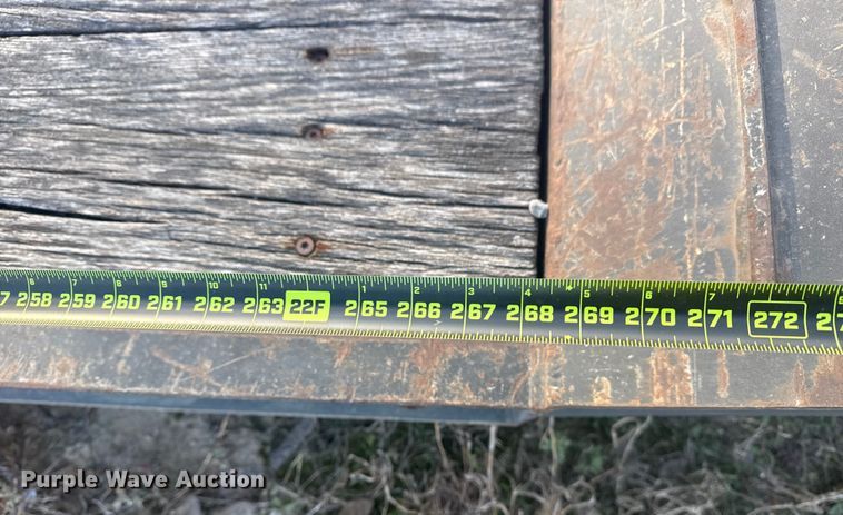 image for item DQ4178 2004 Witzco Challenger RG-35 drop deck equipment trailer