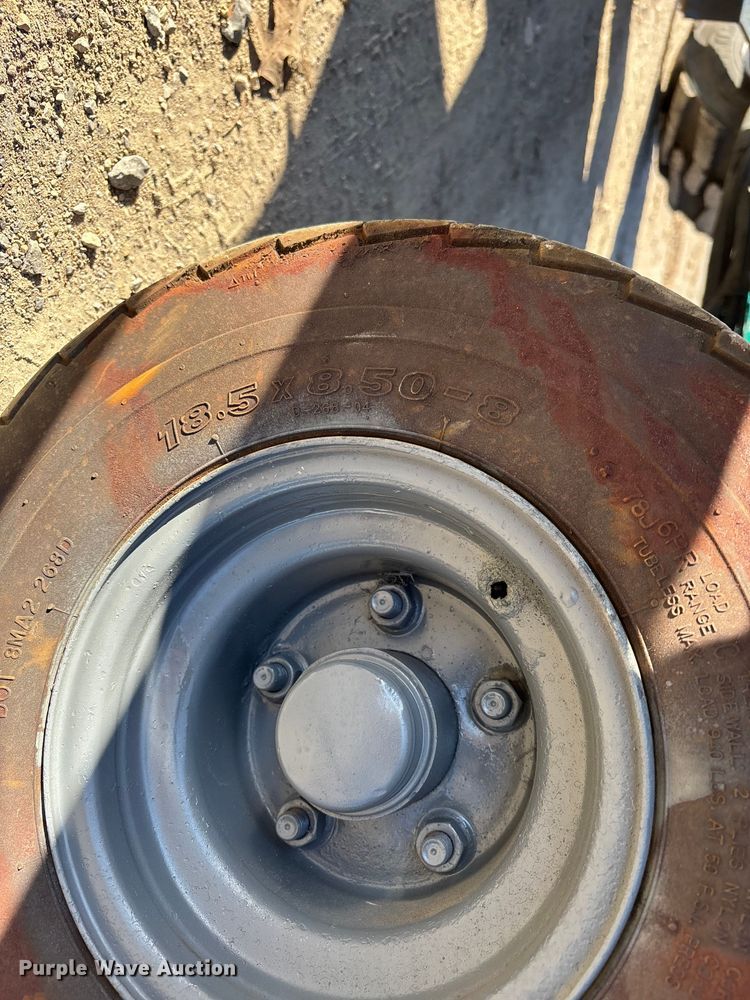 image for item DT0006 Teledyne Princeton 4500 forklift