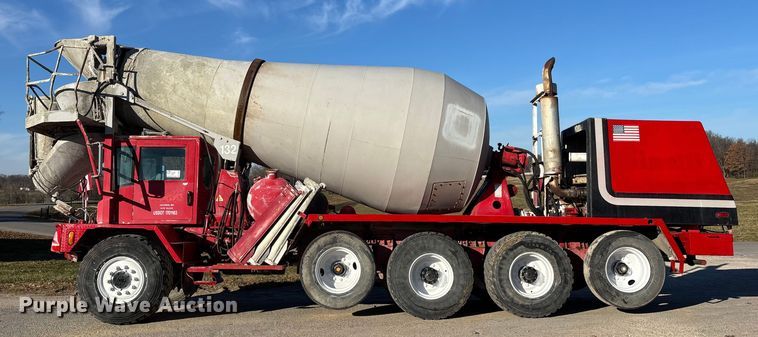 image for item DT0008 2004 Phoenix PM201 ready mix truck